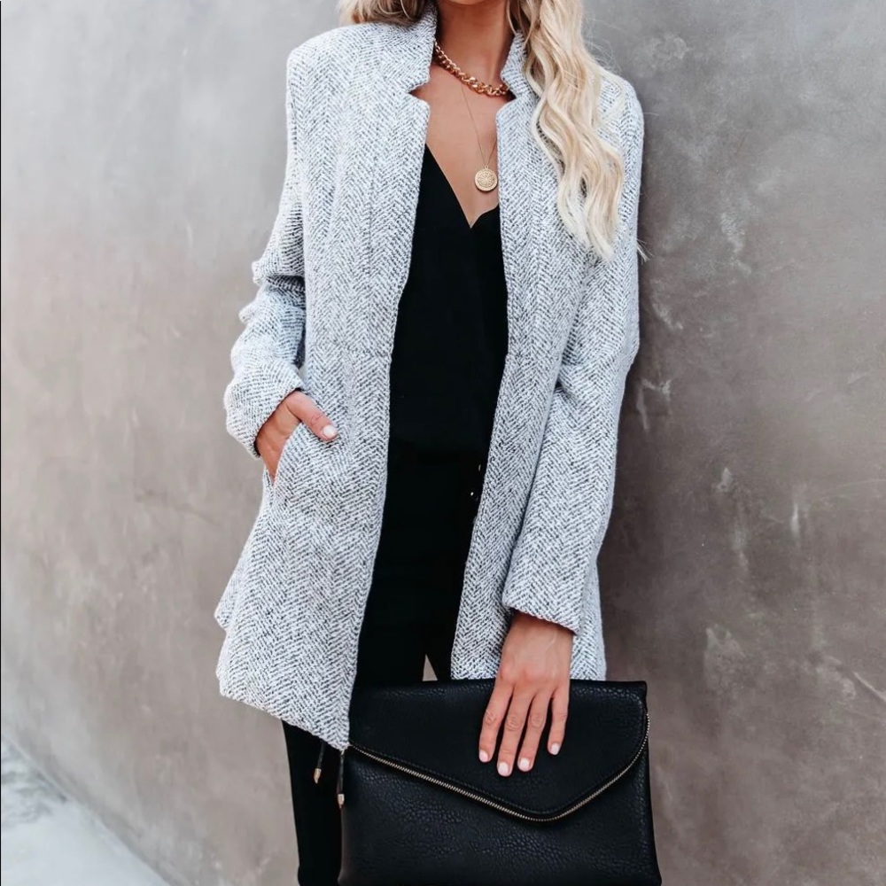 SOLD!! Zara basics long grey coat